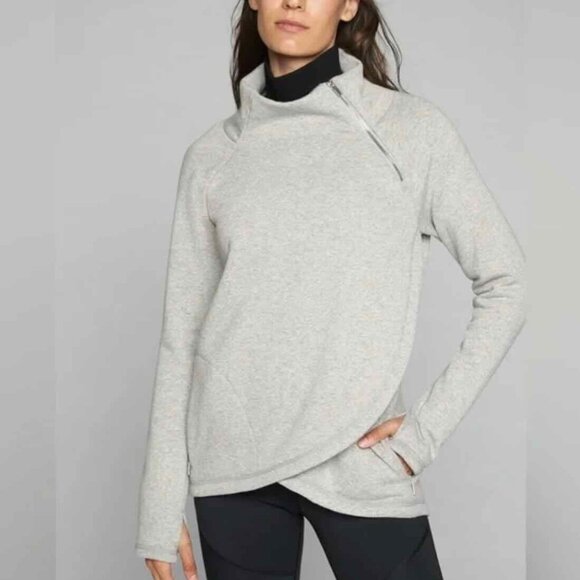 Athleta Cozy Karma Asym Pullover Wrap Sweatshirt Longsleeve Heather White XS - Picture 1 of 14